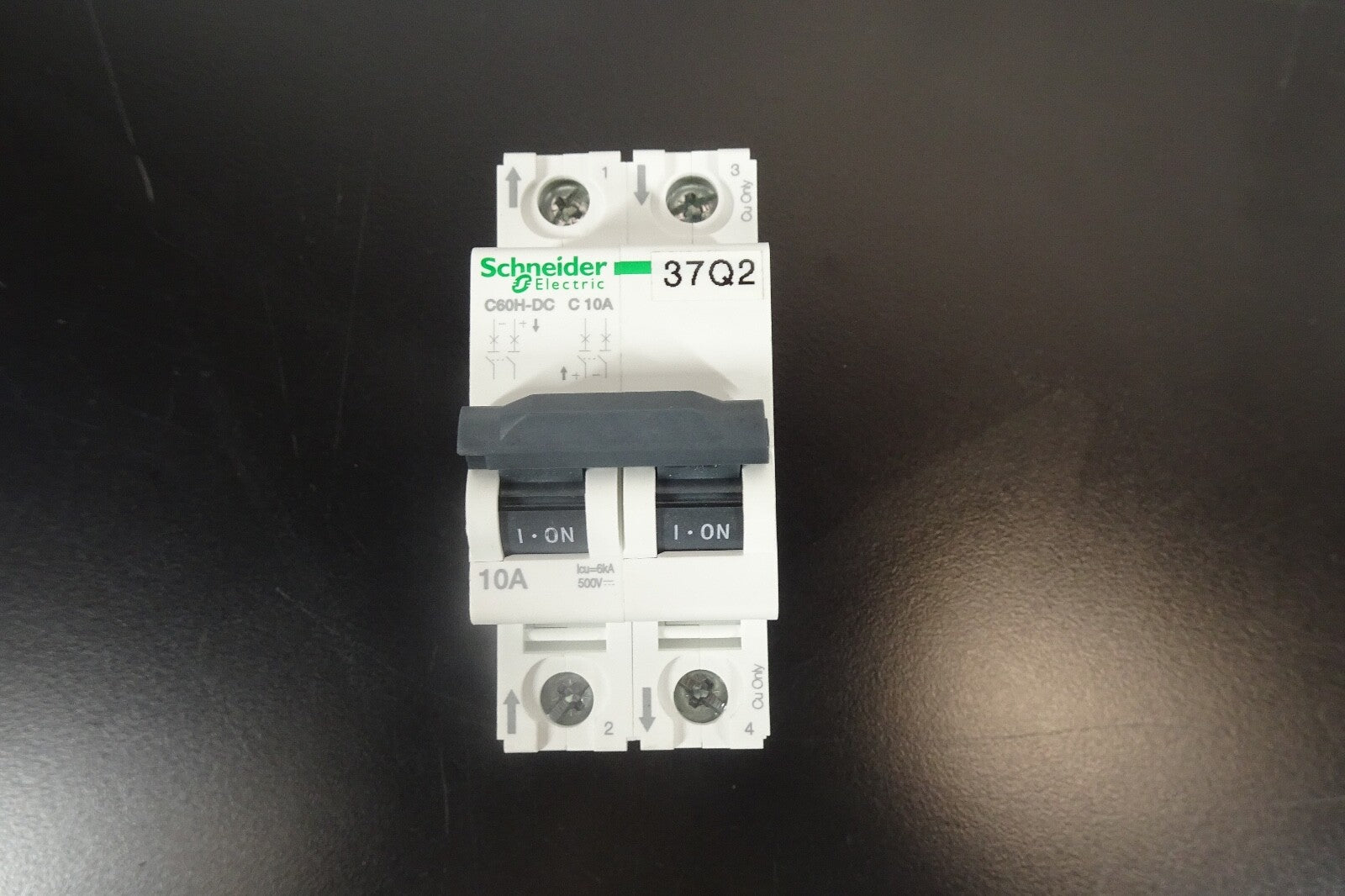 SCHNEIDER ELECTRIC A9N61528 circuit breaker C60H DC C10A0