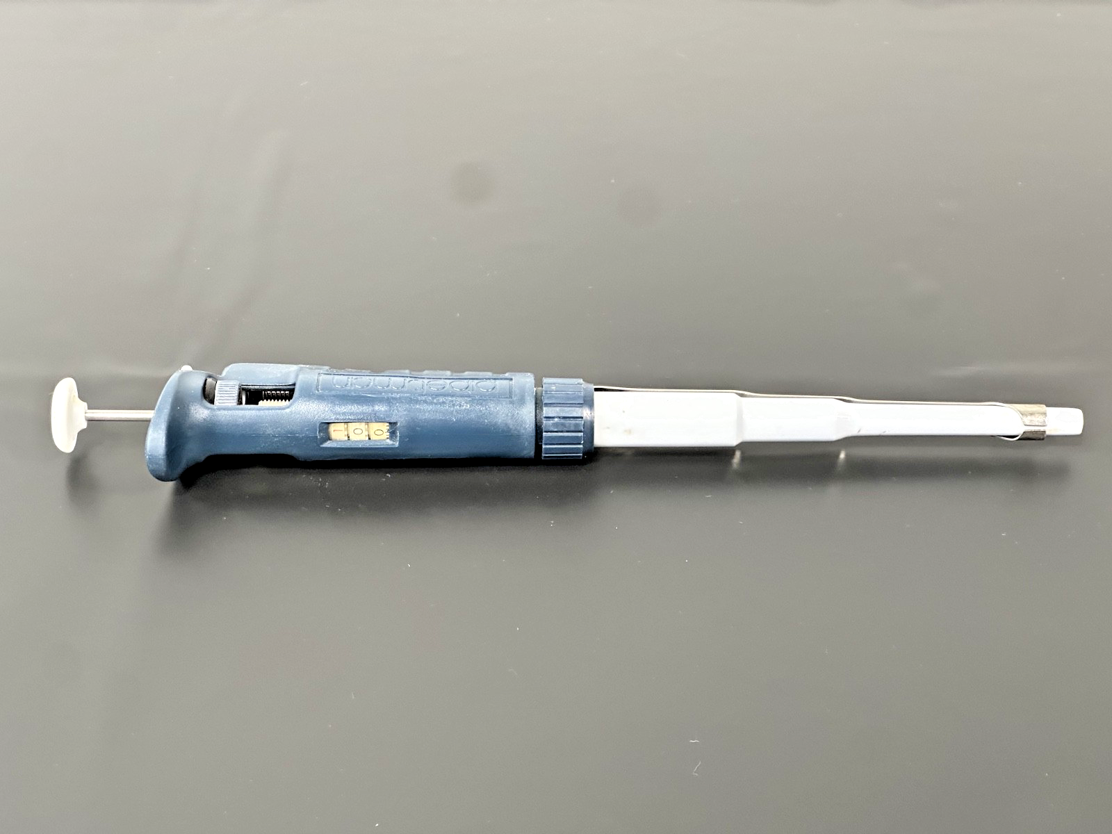 Gilson P1000 Adjustable Micropipette 100 1000µL Single Channel Pipettor1