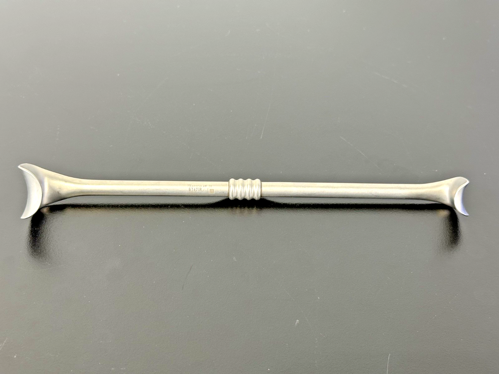 Aesculap BT471R Richardson Eastman Double End Retractor 9 3/4" Small0