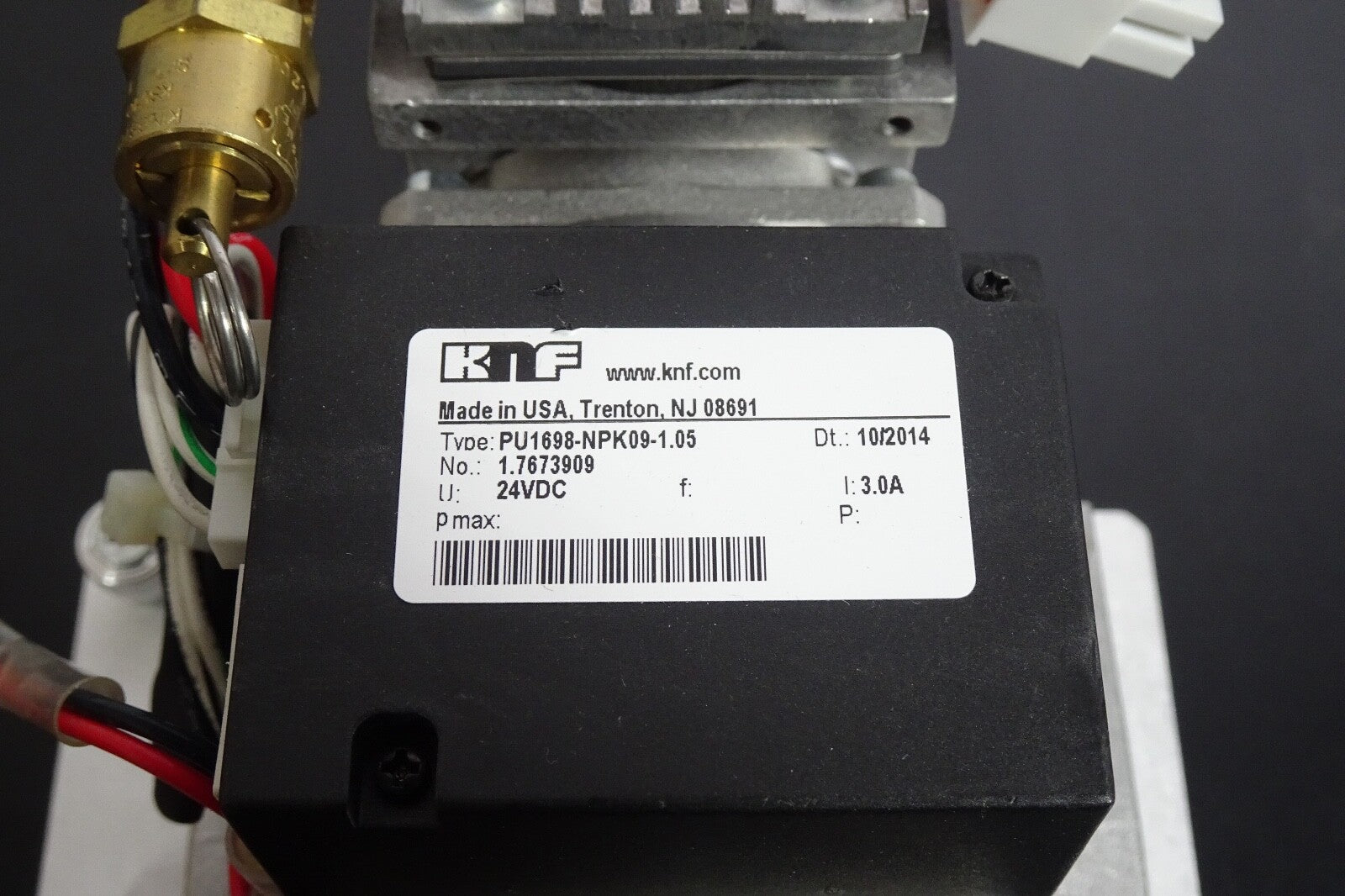 KNF PU1698 NPK09 1.05 Vacuum Pump2