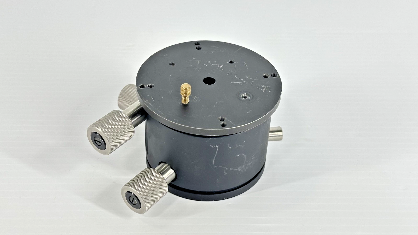 Newport Micro Controle Manual Optical Positioning Stage1
