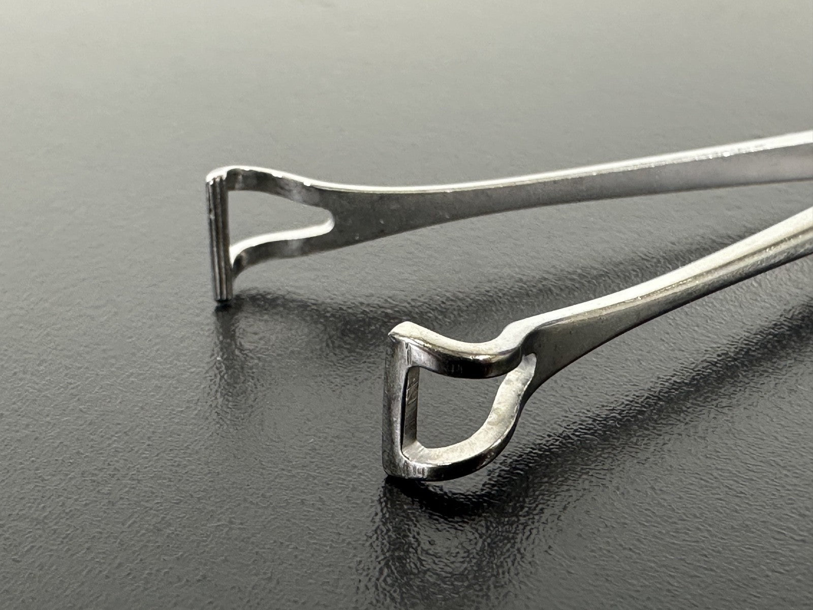 V. Mueller SU 5001 XLDJ Stainless Foerster Sponge Holding Forceps2