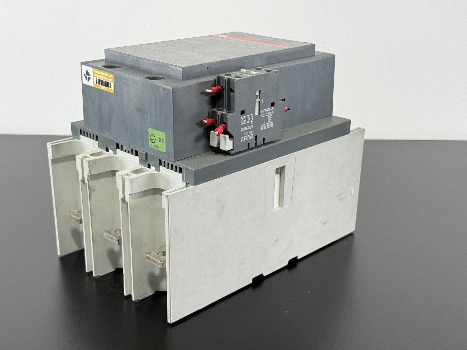ABB 3 Pole Contactor AF460 30 1000V 650A 500HP, 100 250 Volt AC/DC Coil3