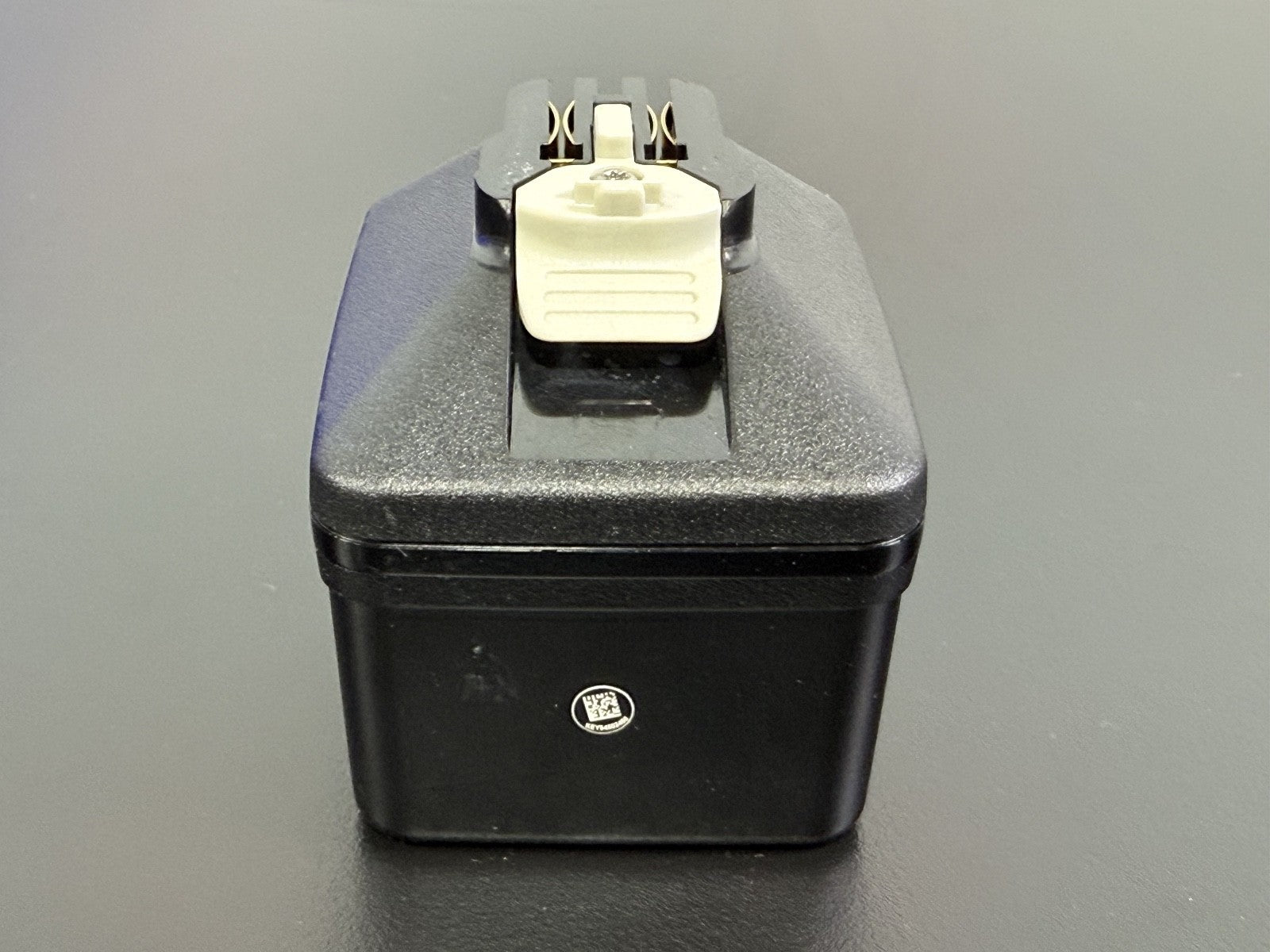 STRYKER 8215 000 000 Battery2