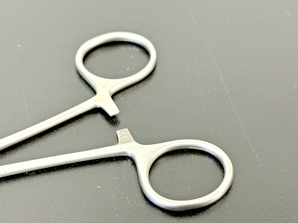 Argent 43 1 809 Stainless Germany Straight Hemostatic Forceps Clamp 5.5"1