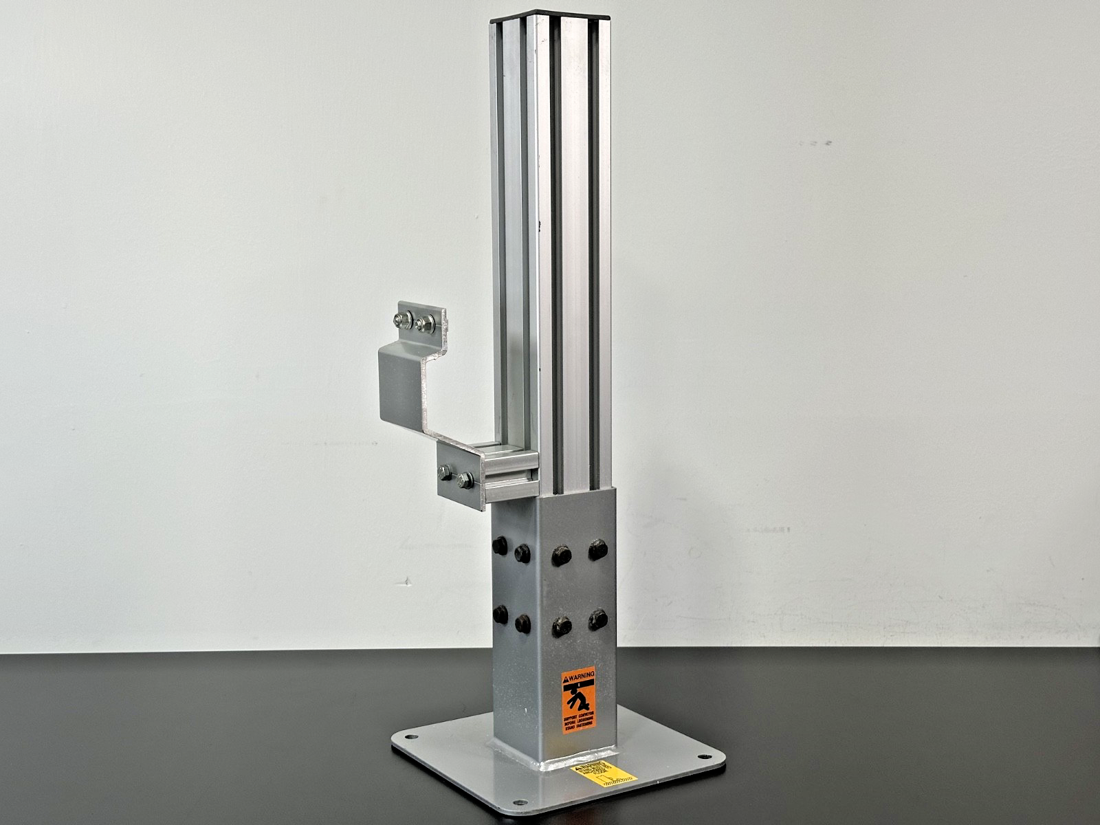 Dorner FMS1PM260 807000820H Single Post Adjustable Conveyor Support Stand Used1