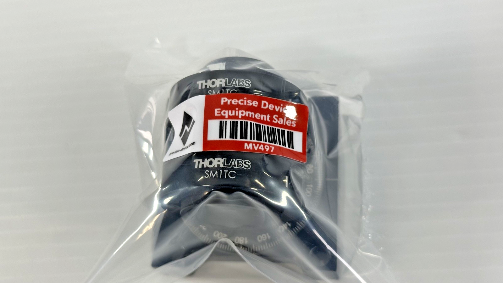 Thorlabs Manual 360° Rotation Stage w/ 2 SM1TC Lens Tube Clamps6