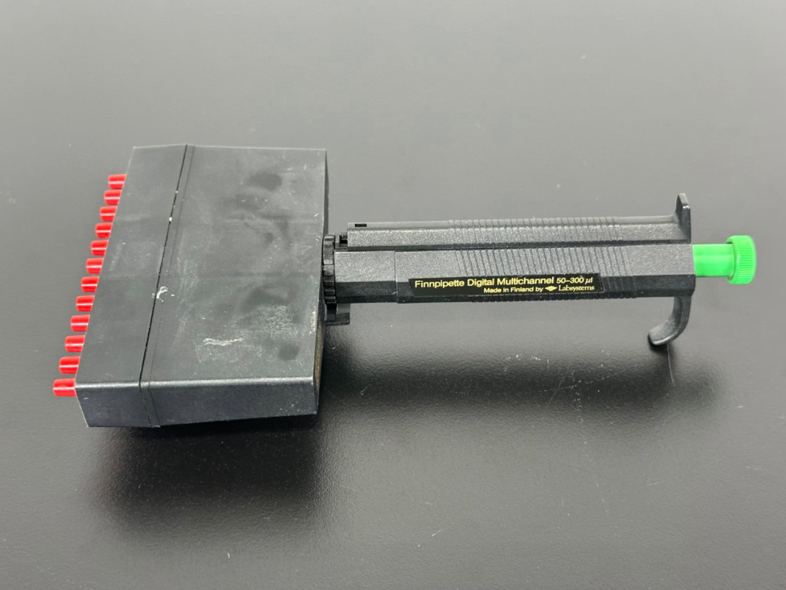 Labsystems Finnpipette Digital Multichannel 50 300uL 12 Channel Pipette3