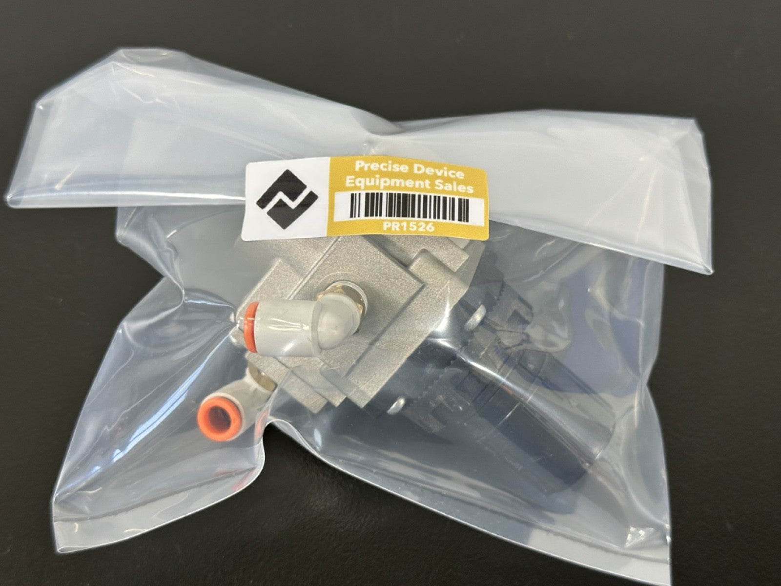 SMC AR20 01 Pneumatic Air Pressure Regulator w Push Connect Fittings4