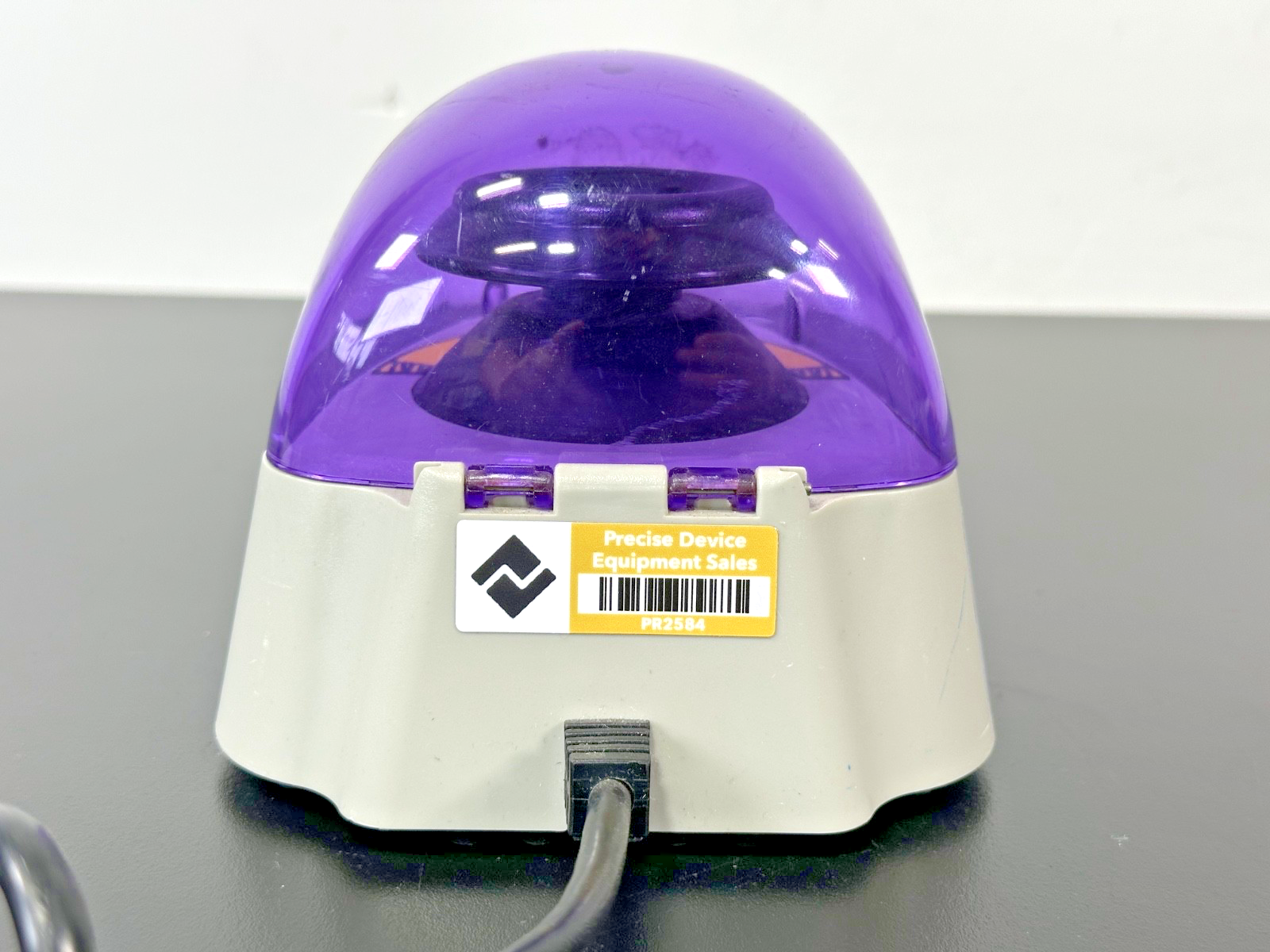 BioExpress C 1301 PC Mini Centrifuge Laboratory Centrifuge 10W Used Has Cracks3