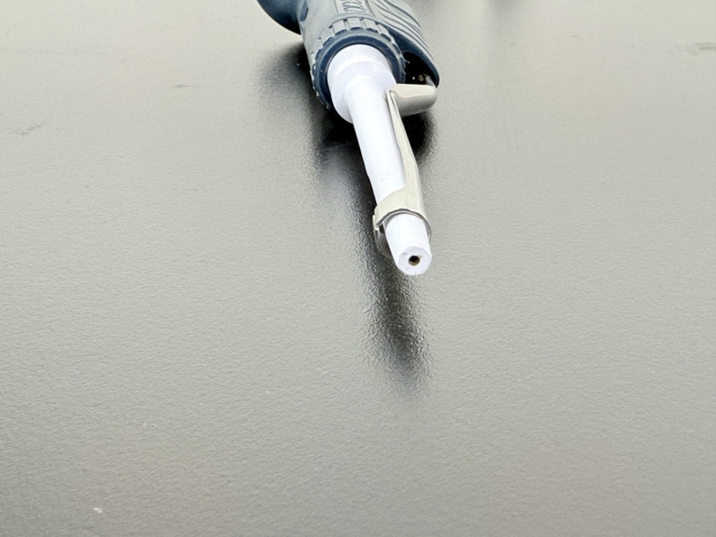 Gilson Pipetman P200 20–200µL Adjustable Pipette – For Parts5