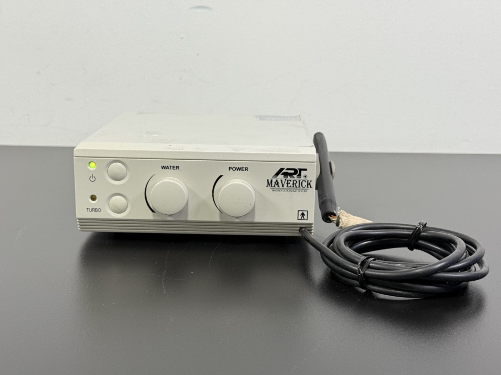 ART Maverick Ultrasonic Scaler ART M1 (25K) Bonart Control Unit For Parts Frayed1