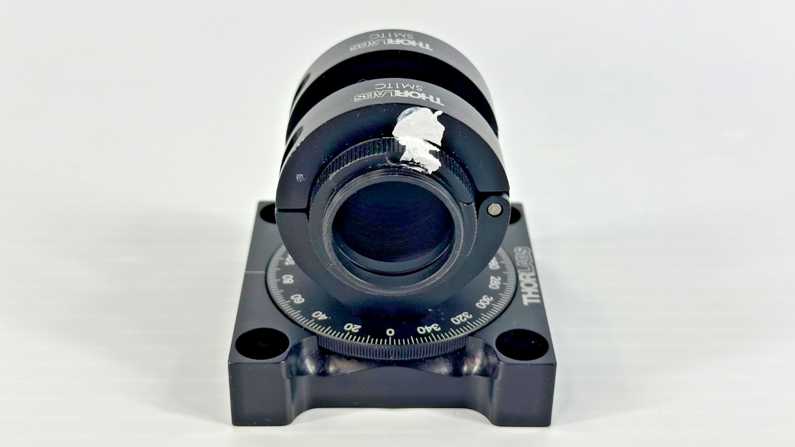 Thorlabs Manual 360° Rotation Stage w/ 2 SM1TC Lens Tube Clamps1