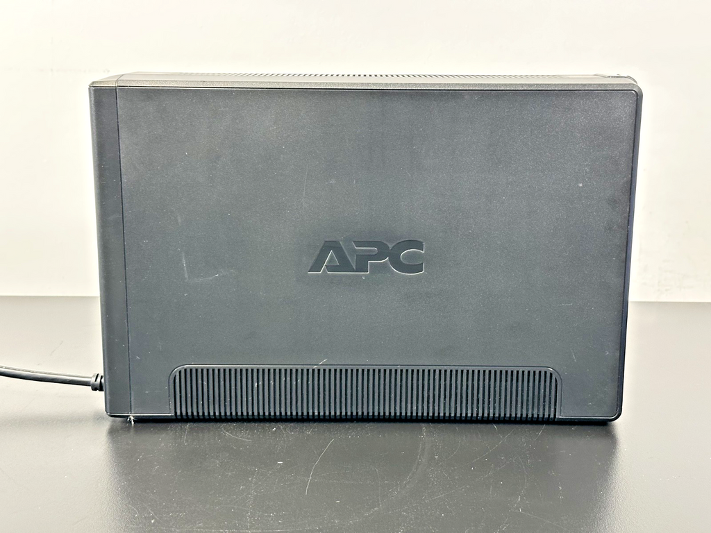 APC BR1500G Back UPS Pro 1500VA 865W Battery Backup UPS 10 Outlet LCD Powers On4