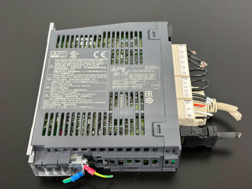 Mitsubishi Electric MR J3 10A RX035T016 AC Servo Drive 100W MR J3 Amplifier0