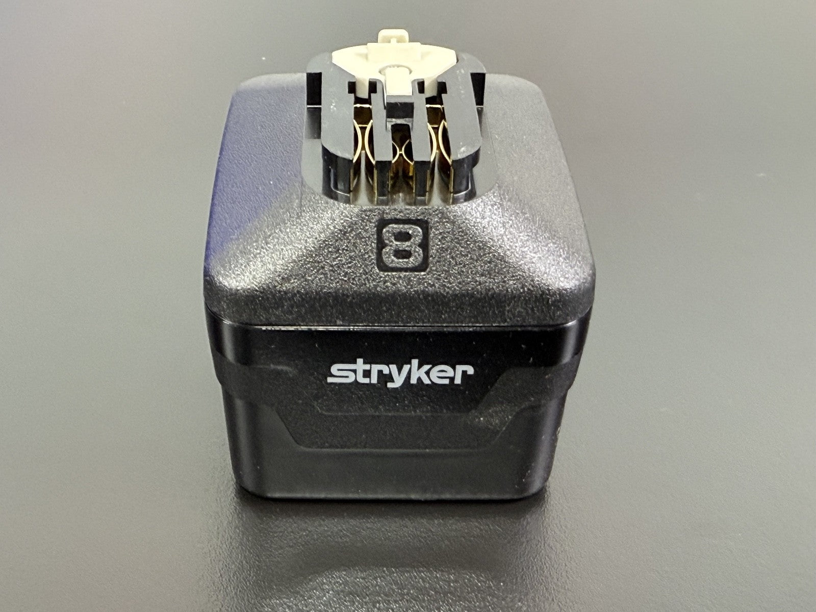 STRYKER 8215 000 000 Battery0