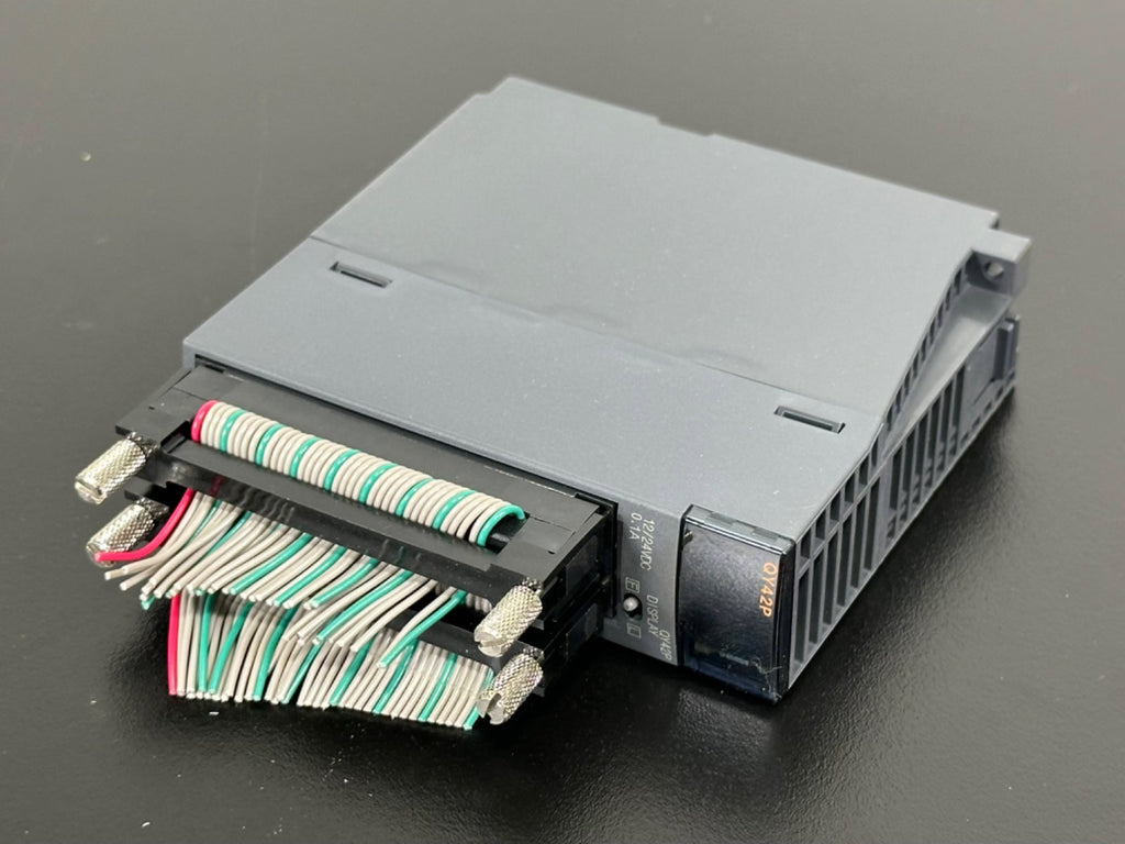 Mitsubishi QY42P Output Unit Melsec Q PLC Module w/ Cable2