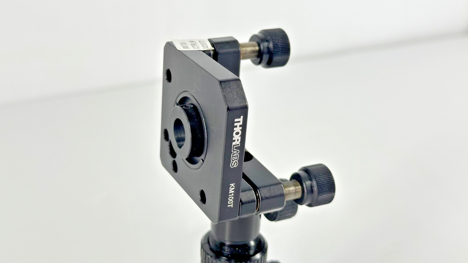 Newport M VPT 3 Thorlabs KM100T Optical Positioning Mount Assembly2