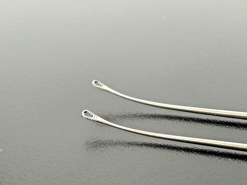 Lot of 2 Aesculap MA053R Shapleigh Angled 1.5mm Curettes 6.5"1