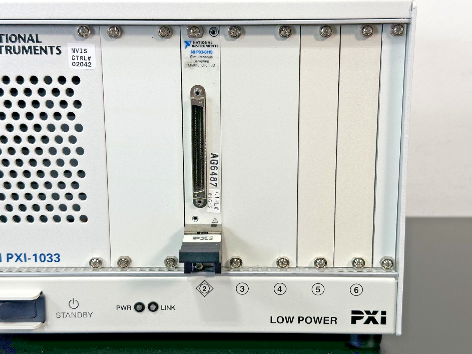 NI PXI 1033 Chassis with PXI 6115 DAQ Module2