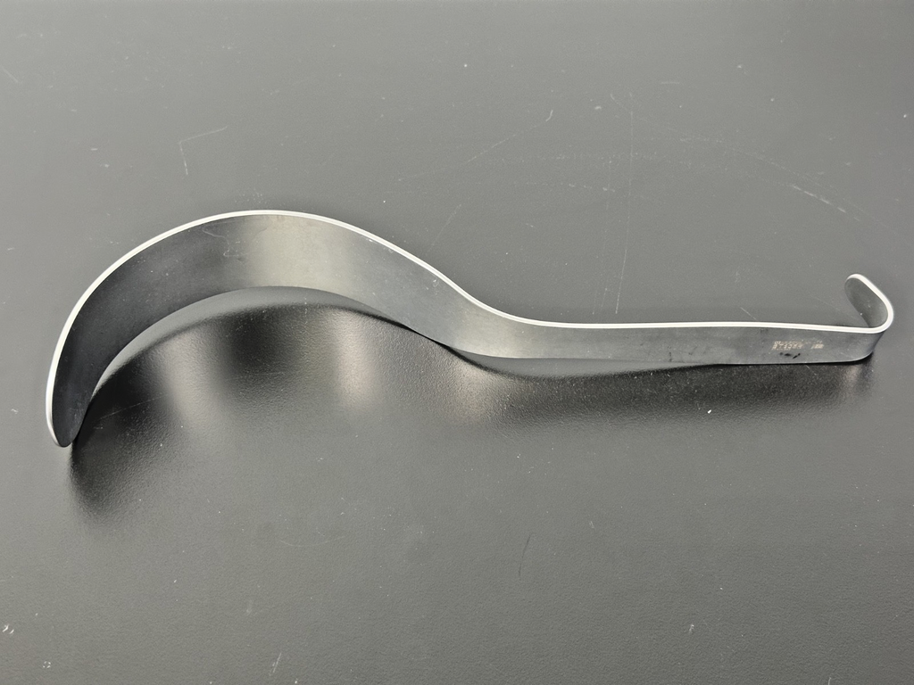 Aesculap BT605R Deaver Retractor 12 1/4" 50mm Blade Stainless Steel0