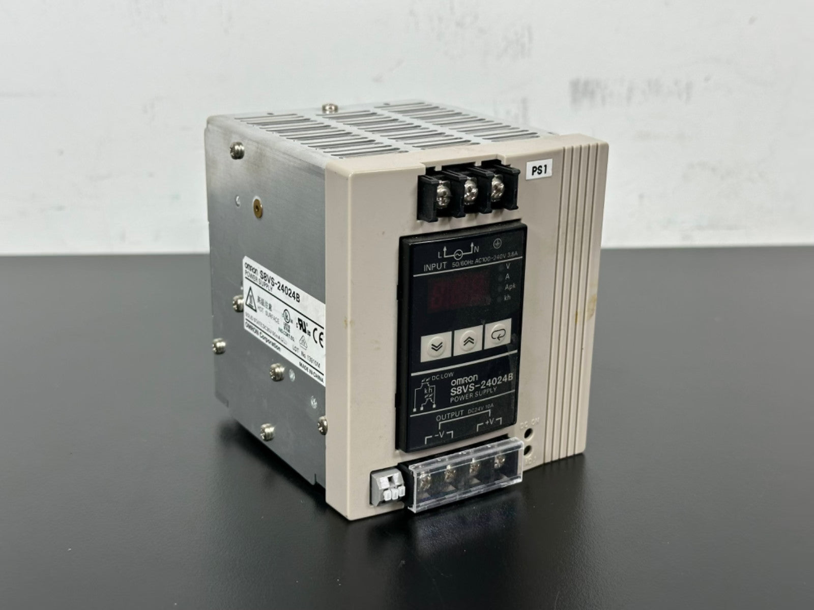 Omron S8VS 24024B DIN Rail Switching Power Supply 24V DC 10A Used0