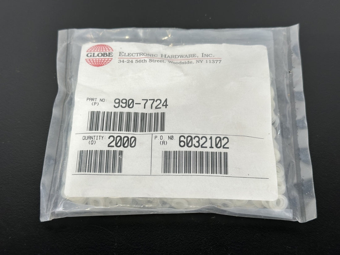 Globe Electronic Hardware 990 7724 Nylon Insulating Washers Lot of 20000