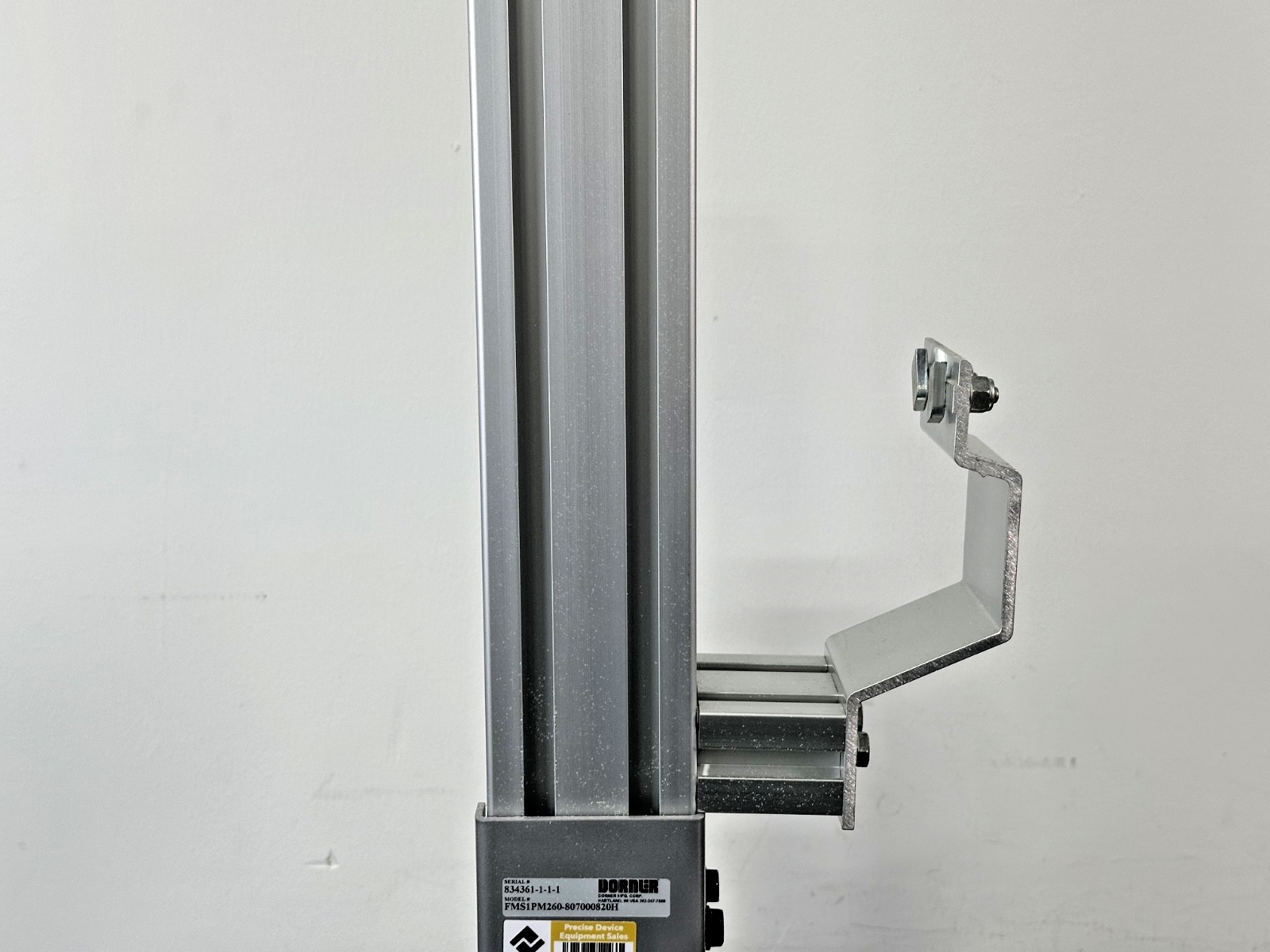 Dorner FMS1PM260 807000820H Single Post Adjustable Conveyor Support Stand Used3