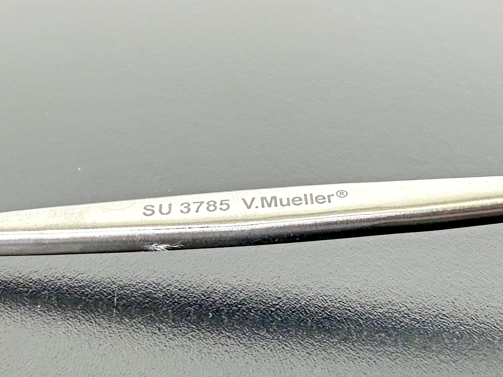 V. Mueller SU3785 Senn 6 1/4" Sharp Double Ended Stainless Retractor3