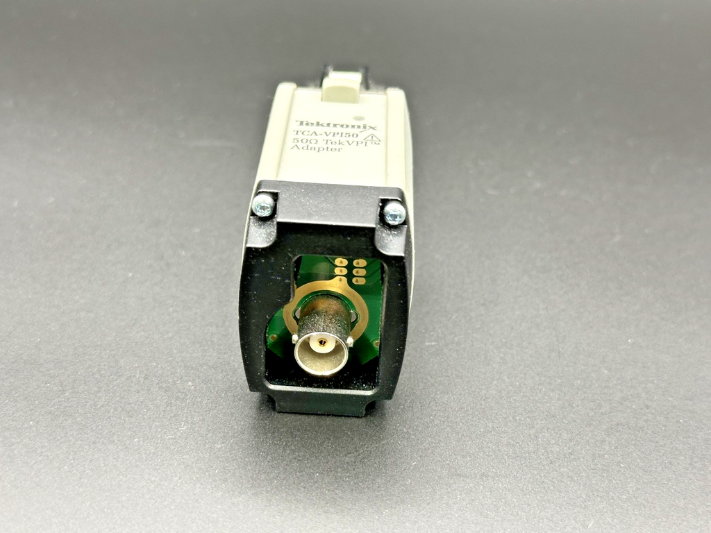 Tektronix TCA VPI50 50 Ohm TekVPI to TekConnect Probe Adapter1