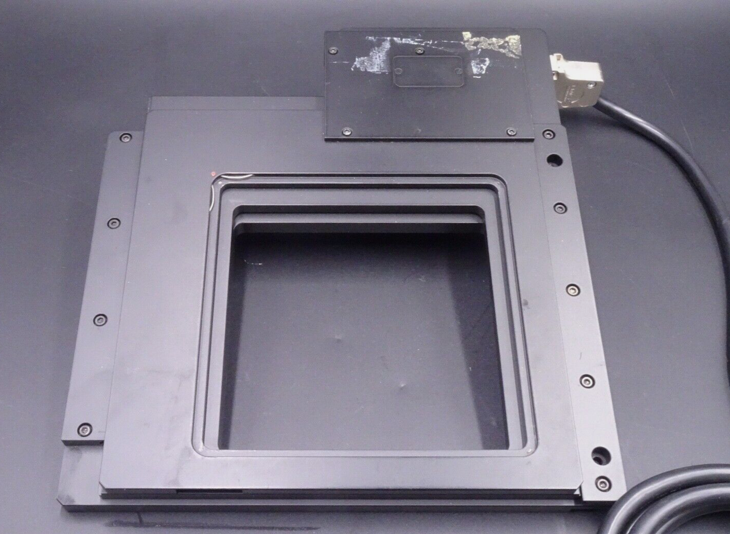 Marzhauser 31 27 305 0000 EK 40x40 mot DM IRBE X Y Scanning Stage1