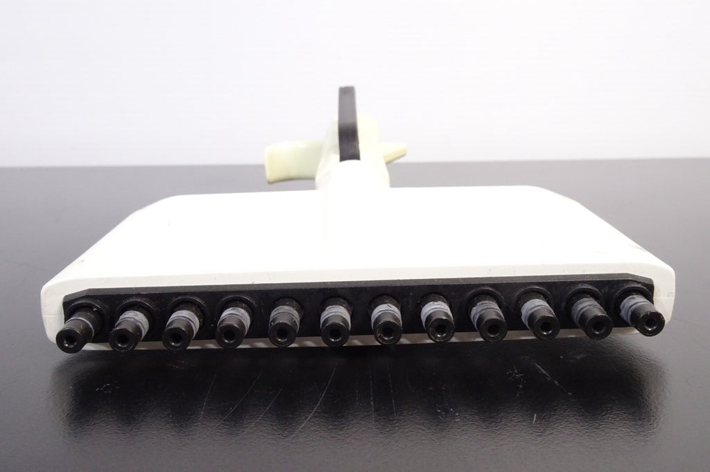VWR calibra 852 multichannel pipette pipet 10 100uL volume 8 channel4