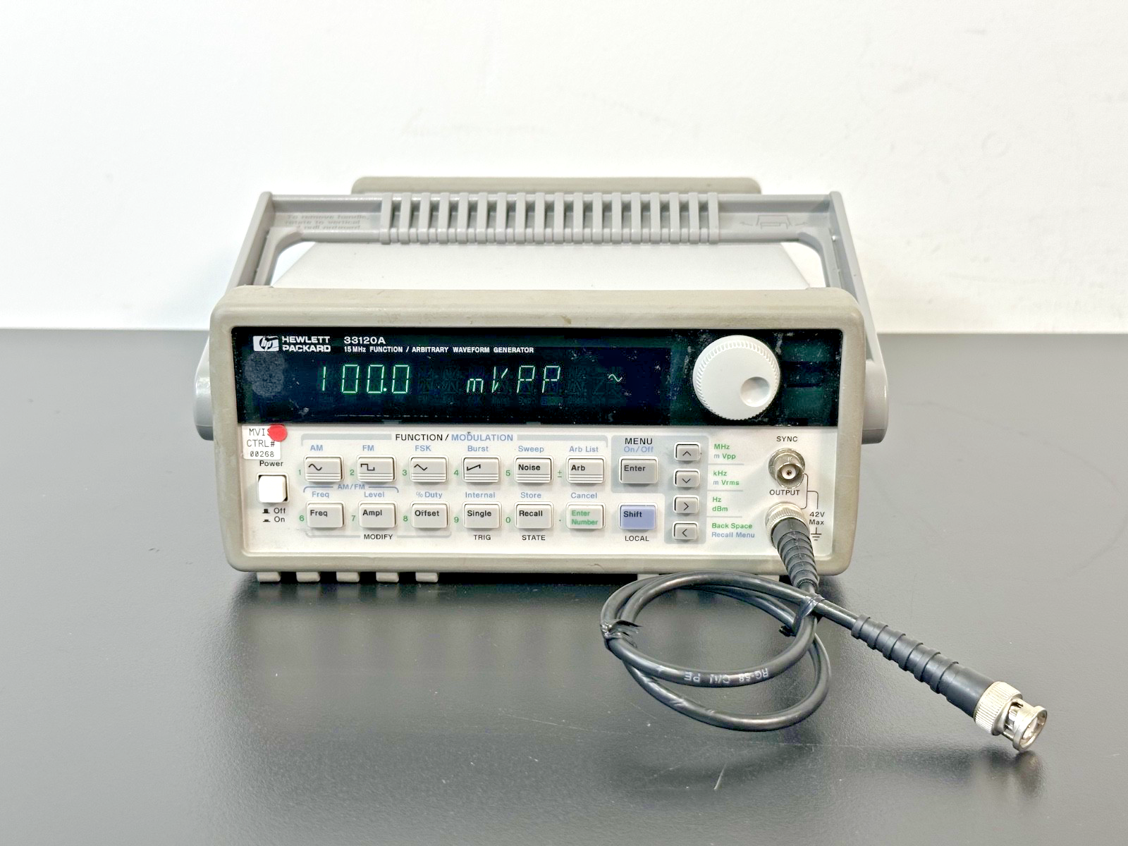 HP 33120A 15MHz Function Arbitrary Waveform Generator Opt 001 Working0