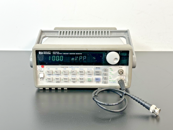 HP 33120A 15MHz Function Arbitrary Waveform Generator Opt 001 Working