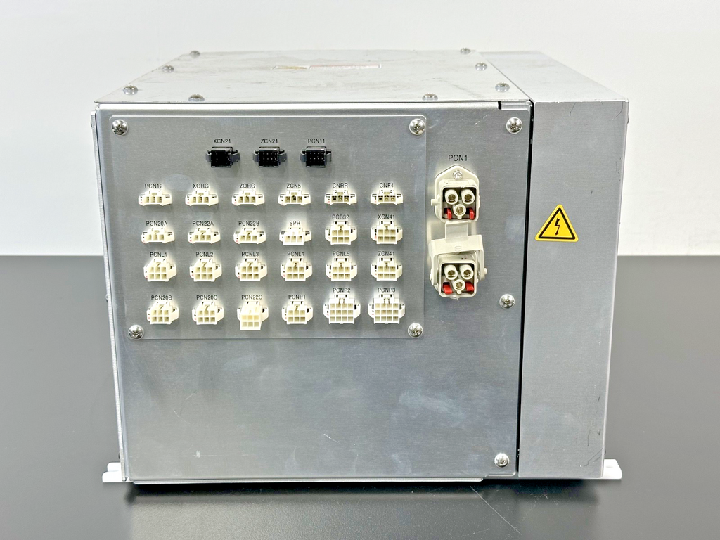 Applied Materials 0190 95119 208VAC System Control Power Distribution Unit Parts1