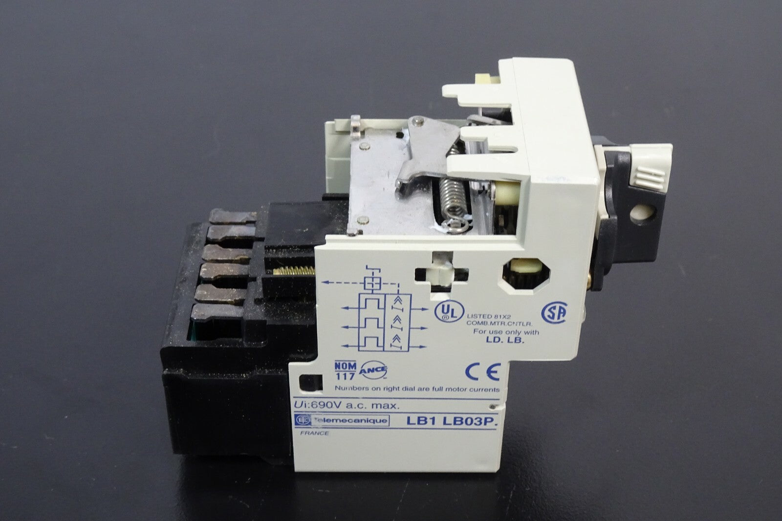 TELEMECANIQUE 24V MOTOR STARTER LB1 LB03P0