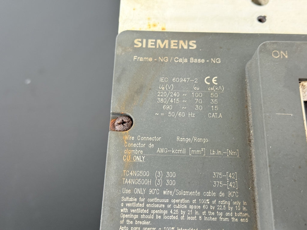 Siemens HNG 800A Circuit Breaker w/ Trip Unit 545 NG Frame MCCB1