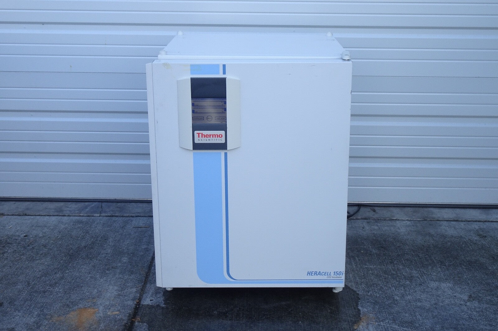 Thermo Scientific HERAcell 150i C02 Incubator1
