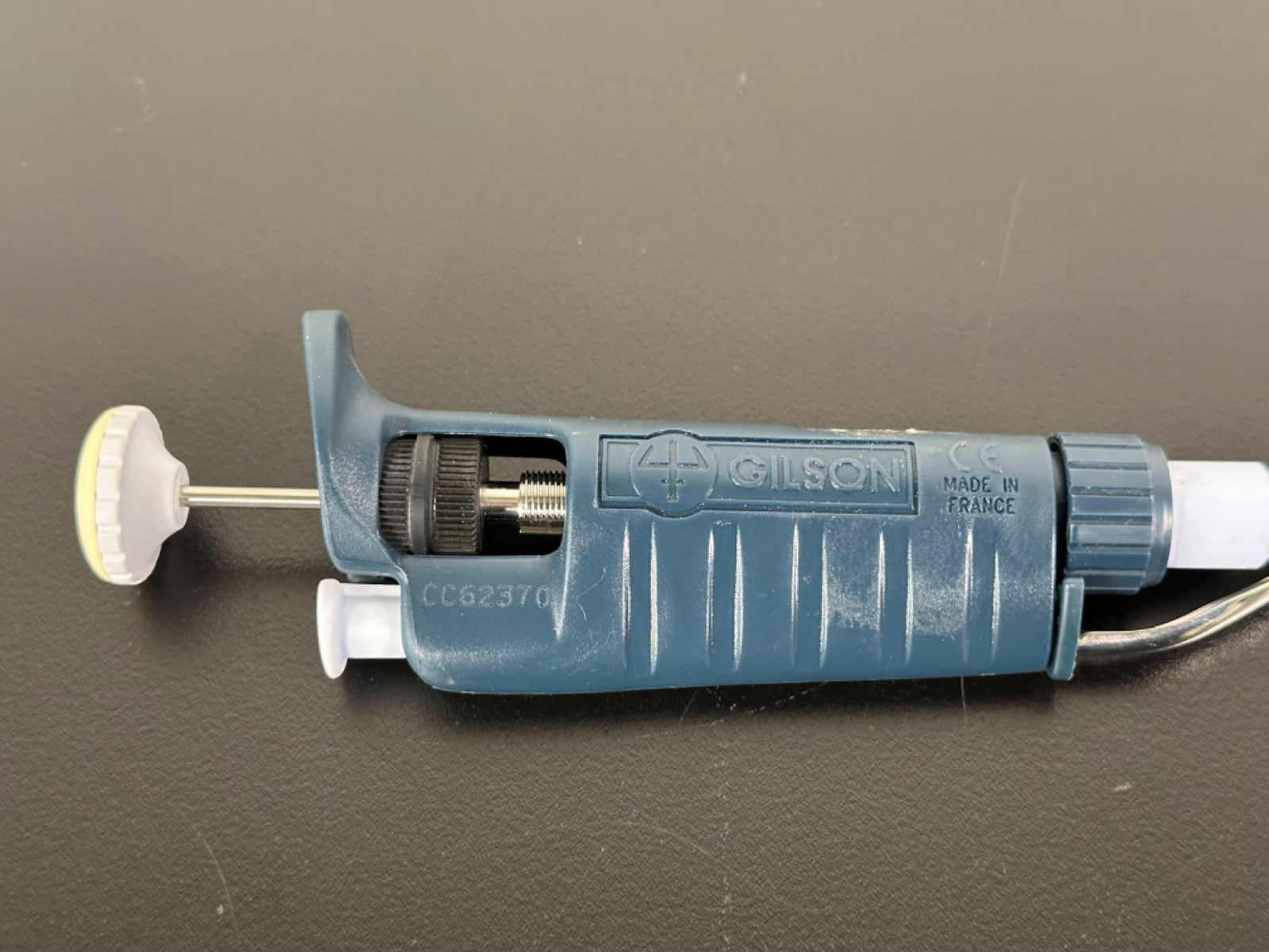 Gilson Pipetman P20 Adjustable Pipette 2 20uL Made In France Used1