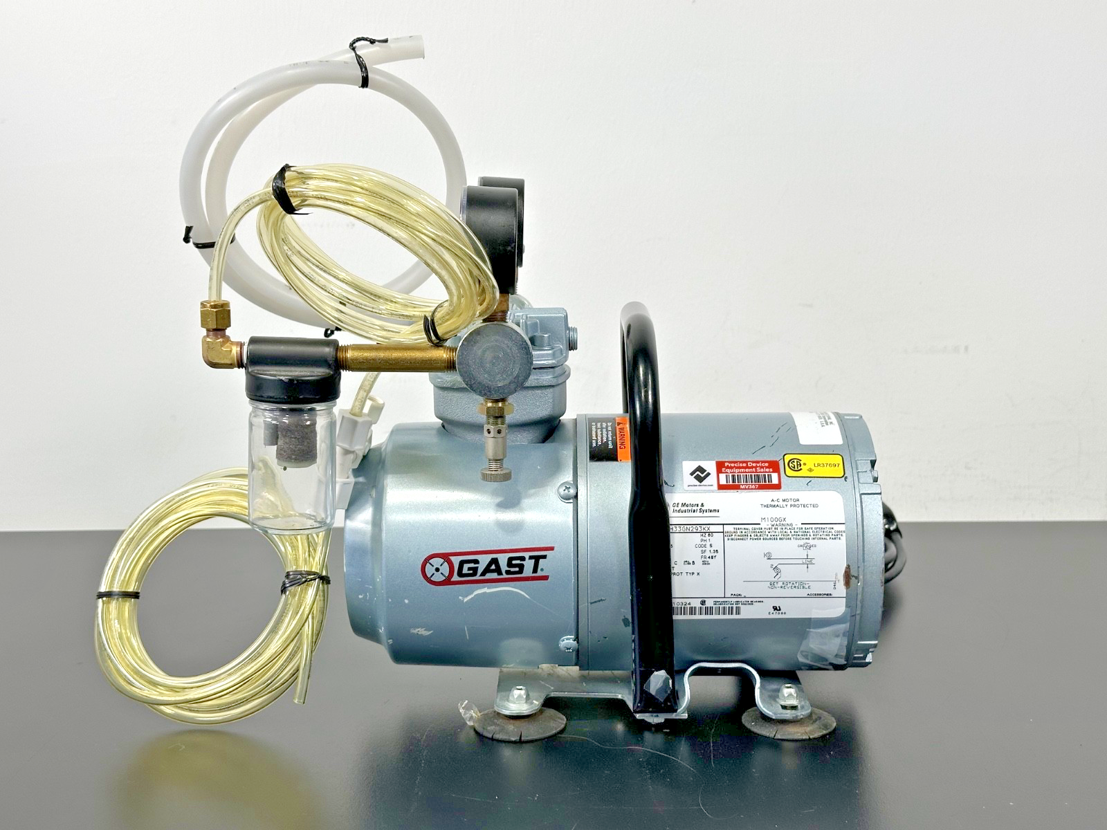 GAST 1HAB 25 M100X Oil Less Piston Compressor Vacuum Pump Gauges Tubing Working0