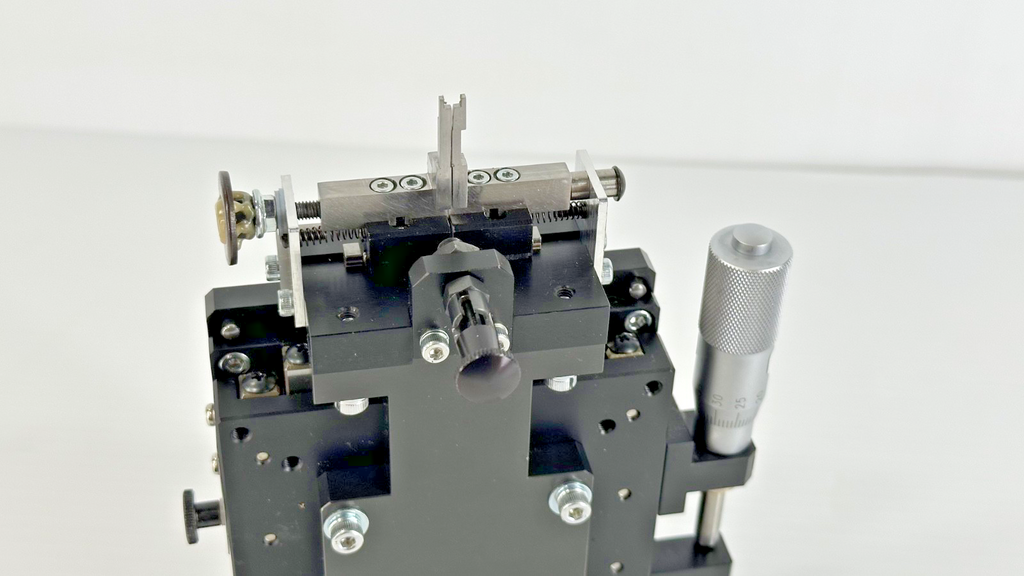Custom Multi Axis Fiber Optic Alignment Positioning Stage w/ Micrometers6
