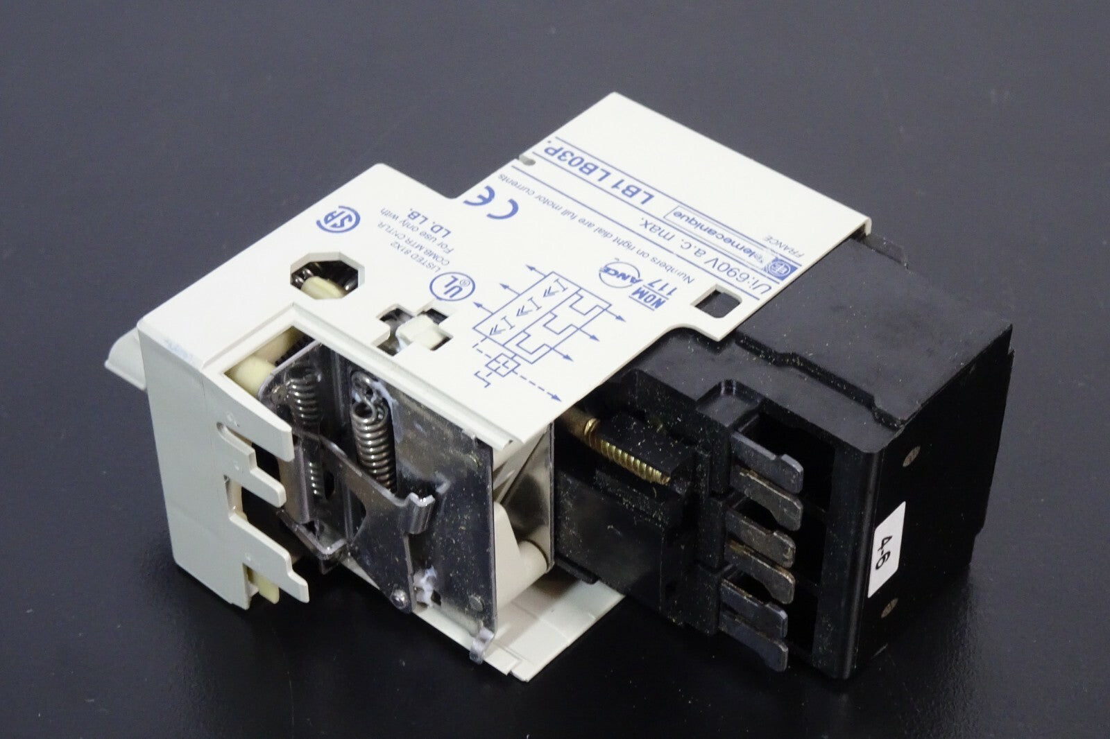 TELEMECANIQUE 24V MOTOR STARTER LB1 LB03P3