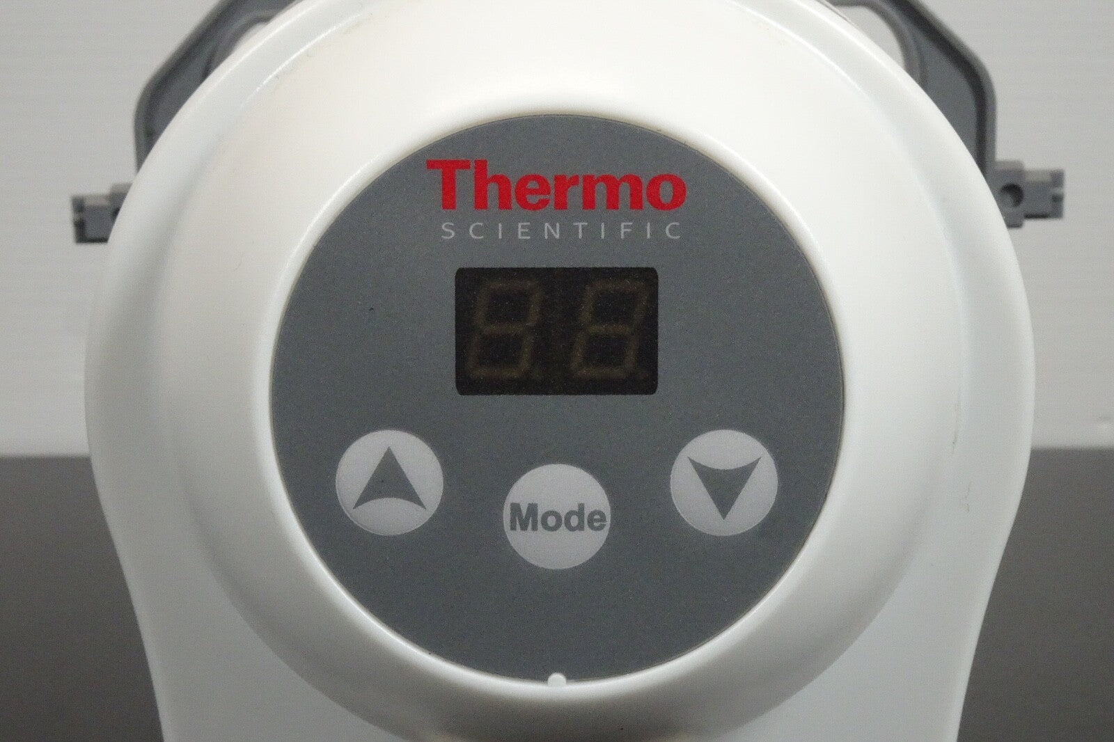Thermo Scientific 88881001 Tube Revolver7