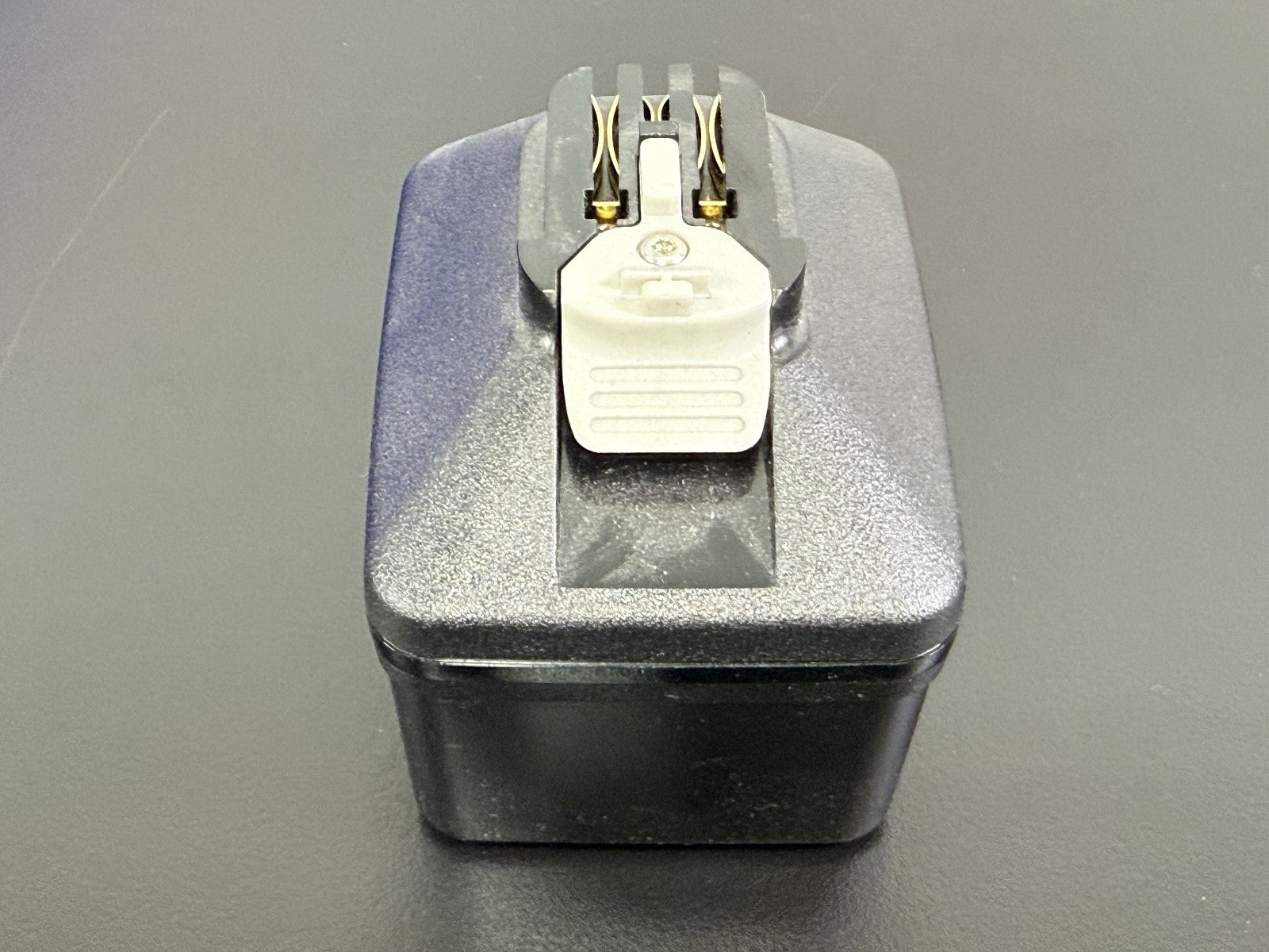 STRYKER 8215 000 000 Battery2