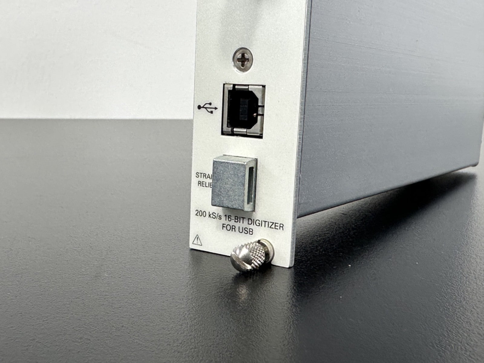 National Instruments SCXI 1600 USB 16 Bit Digitizer Module2