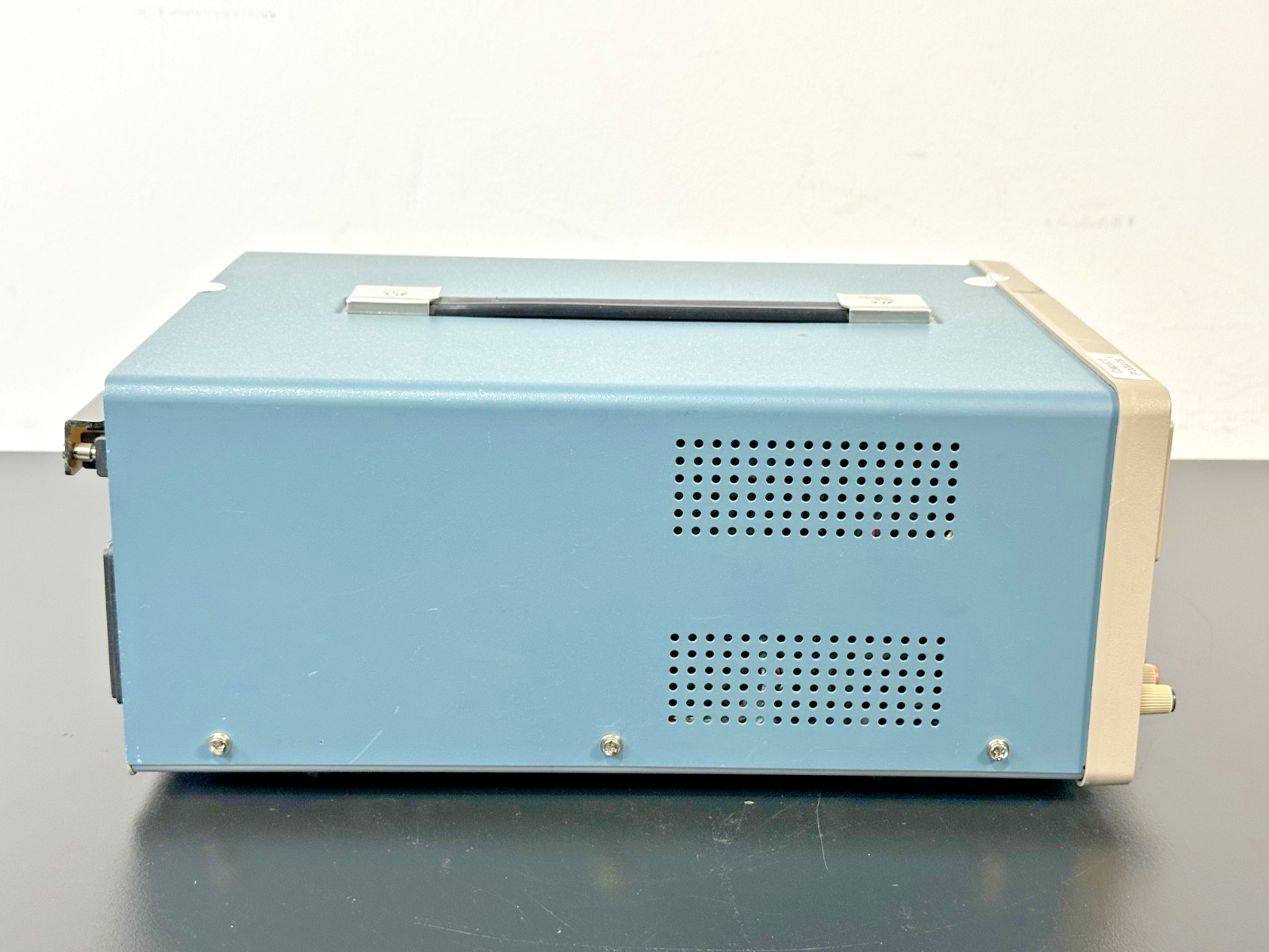 Tektronix PS2520G Triple Output Programmable DC Power Supply GPIB Working2