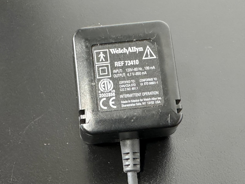 Welch Allyn 73410 Fiber Optic Illuminator Light Source Working3