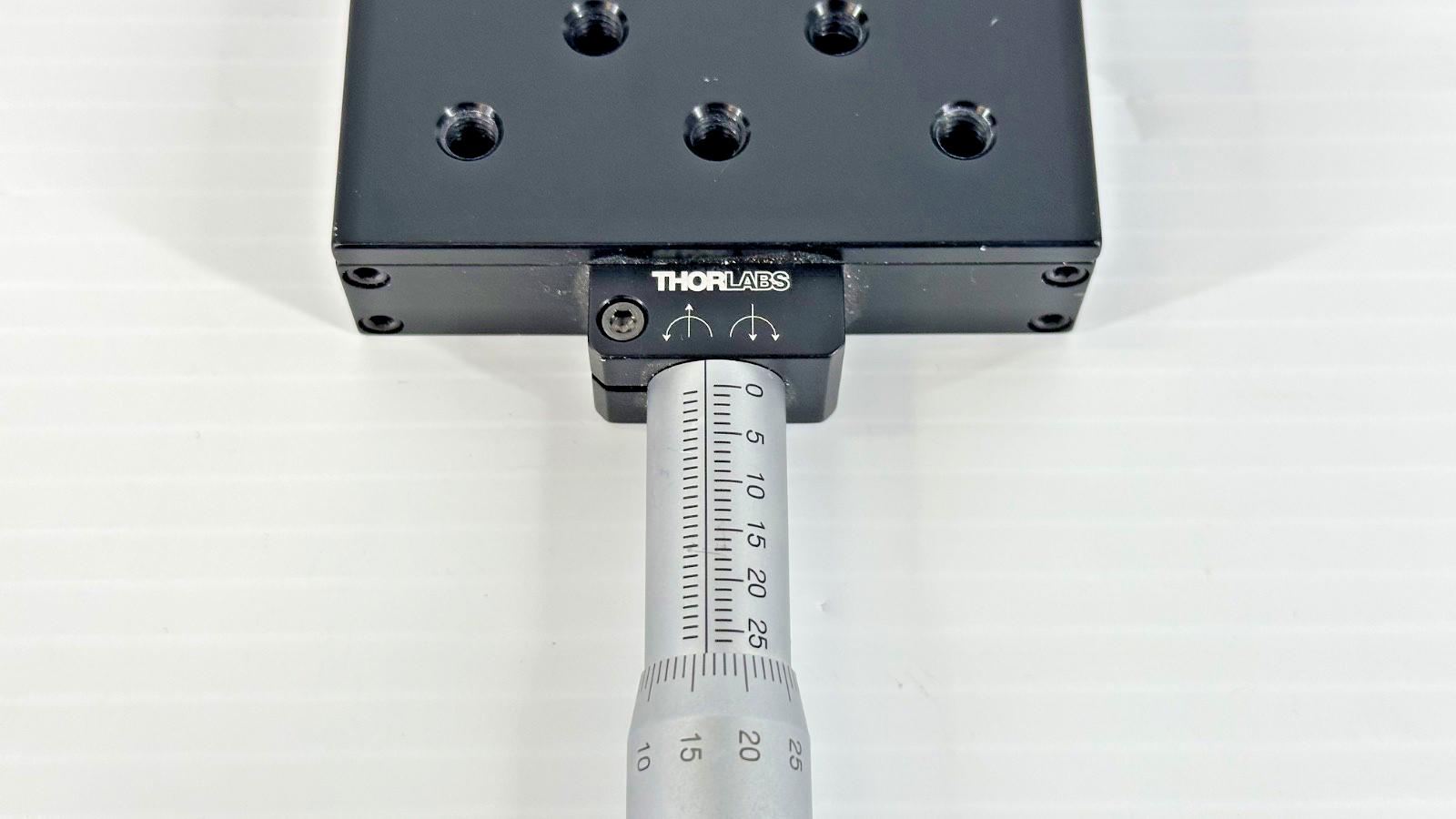 Thorlabs 25mm Manual Linear Translation Stage w/ Mitutoyo Micrometer2