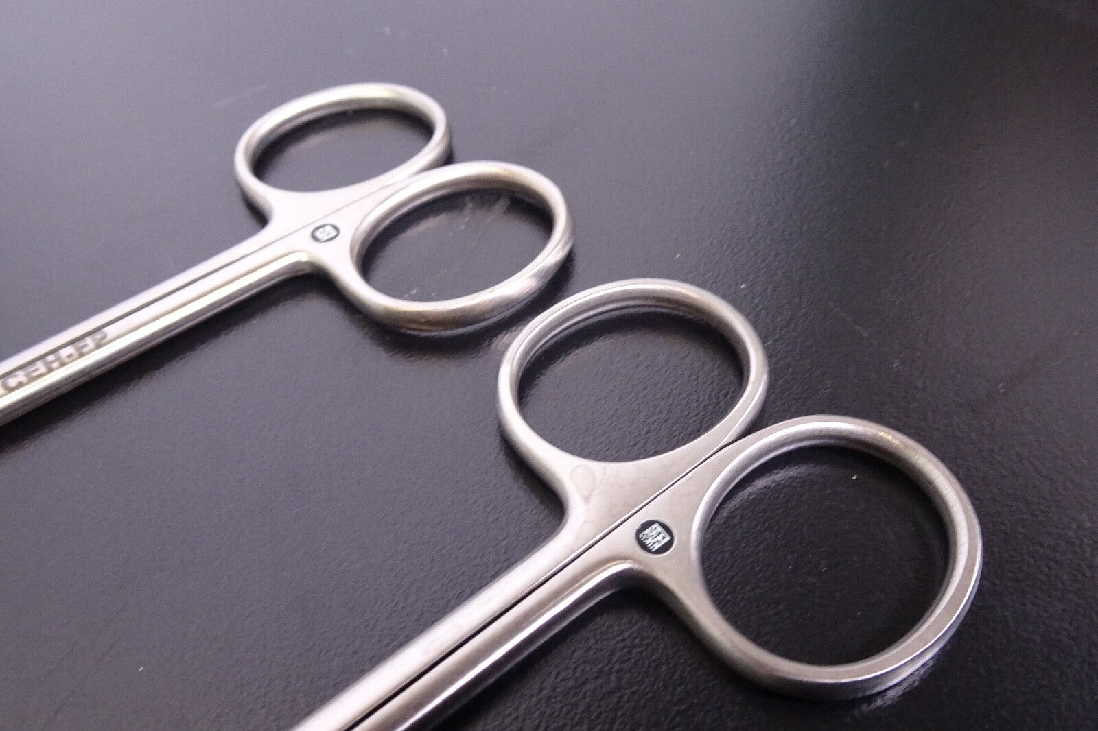 x2) Aesculap BC605R Curved Metzenbaum Dissecting Scissors1