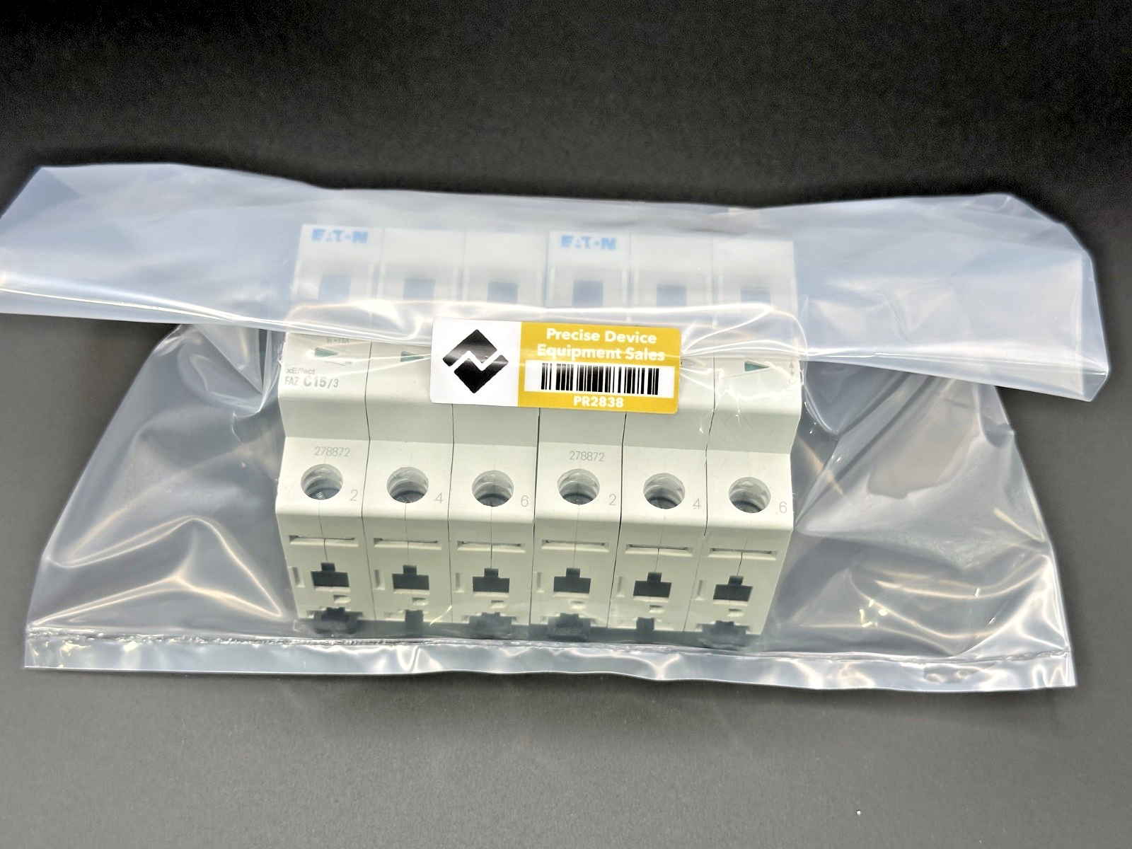 Eaton 2x FAZ C15/3 278872 15A 3 Pole Circuit Breaker Assembly4